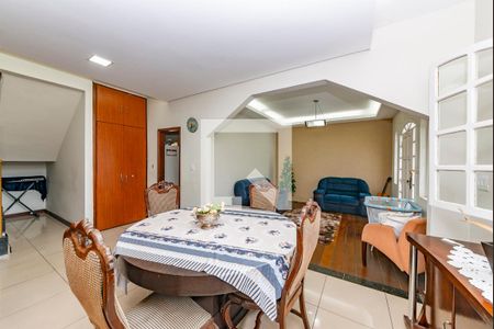 Sala 2 de casa para alugar com 4 quartos, 378m² em Jardim Alvorada, Belo Horizonte