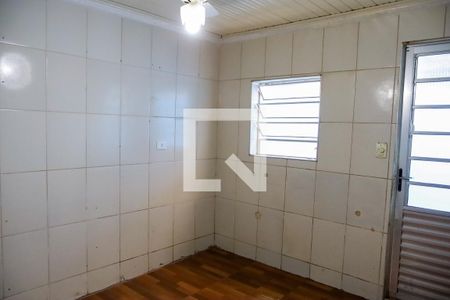 Sala de casa para alugar com 2 quartos, 55m² em Jardim Roberto, Osasco