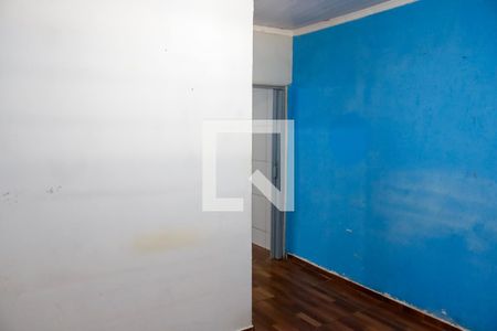 Quarto 1 de casa para alugar com 2 quartos, 55m² em Jardim Roberto, Osasco