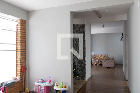 Sala de casa para alugar com 3 quartos, 340m² em Carlos Prates, Belo Horizonte