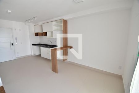 Cozinha/Sala de kitnet/studio à venda com 1 quarto, 84m² em Centro, Campinas