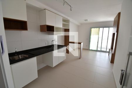 Cozinha/Sala de kitnet/studio à venda com 1 quarto, 84m² em Centro, Campinas