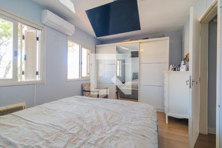 Quarto 1 de casa à venda com 2 quartos, 128m² em Vila Nova, Porto Alegre