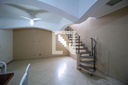 Sala de casa para alugar com 3 quartos, 220m² em Vila Haro, Sorocaba