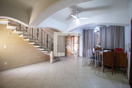 Sala de casa para alugar com 3 quartos, 220m² em Vila Haro, Sorocaba