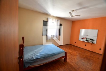 Quarto 1 de casa para alugar com 3 quartos, 150m² em Cambuí, Campinas