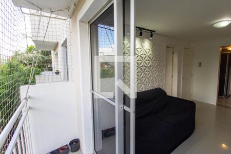 Varanda de apartamento para alugar com 3 quartos, 48m² em Santos Dumont, São Leopoldo