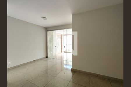 Sala de apartamento à venda com 2 quartos, 75m² em Funcionários, Belo Horizonte