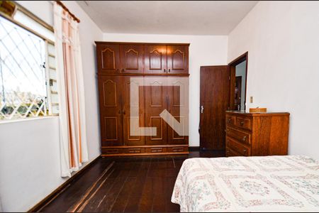 Quarto 1 de casa à venda com 4 quartos, 310m² em Santa Tereza, Belo Horizonte