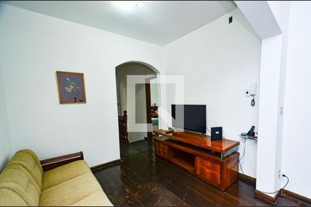 Sala de casa à venda com 4 quartos, 310m² em Santa Tereza, Belo Horizonte