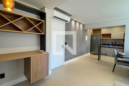 Sala de apartamento à venda com 2 quartos, 98m² em Alphaville Empresarial, Barueri