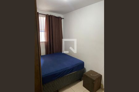 Quarto 1 de casa para alugar com 2 quartos, 50m² em Metalúrgicos, Osasco