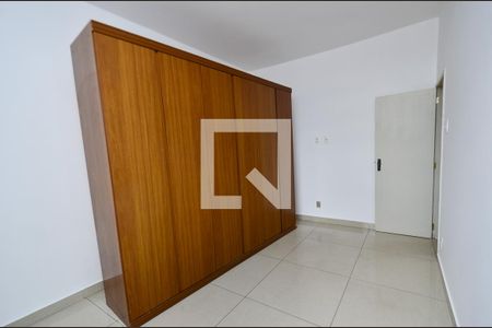 Quarto2 de apartamento à venda com 3 quartos, 100m² em Centro, Belo Horizonte