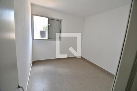 Quarto de apartamento à venda com 1 quarto, 41m² em Vila Itapura, Campinas