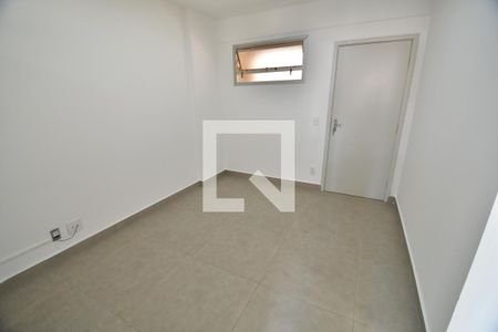 Sala de apartamento à venda com 1 quarto, 41m² em Vila Itapura, Campinas