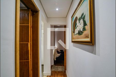 Corredor de apartamento à venda com 2 quartos, 60m² em Vila Eldizia, Santo André