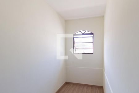 Quarto 1 de casa para alugar com 2 quartos, 80m² em Centro, Osasco