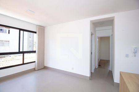 Sala de apartamento à venda com 2 quartos, 61m² em São Pedro, Belo Horizonte