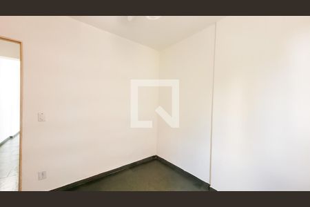 Quarto de apartamento à venda com 1 quarto, 53m² em Conceicao, Campinas