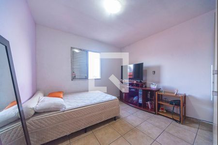 Quarto 1 de casa à venda com 2 quartos, 148m² em Jardim Cristiane, Santo André