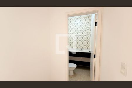 Lavabo de casa de condomínio para alugar com 4 quartos, 150m² em Medeiros, Jundiaí