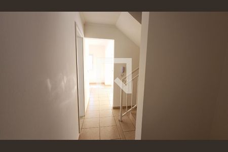 Hall de entrada de casa de condomínio para alugar com 4 quartos, 150m² em Medeiros, Jundiaí