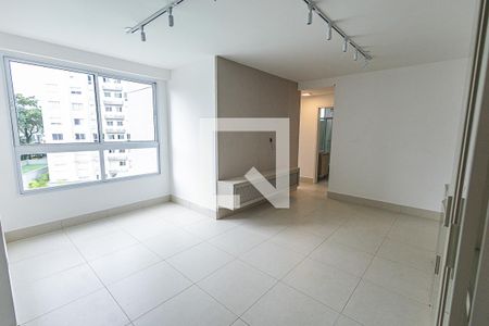 Sala de casa à venda com 3 quartos, 180m² em Vila Cloris, Belo Horizonte