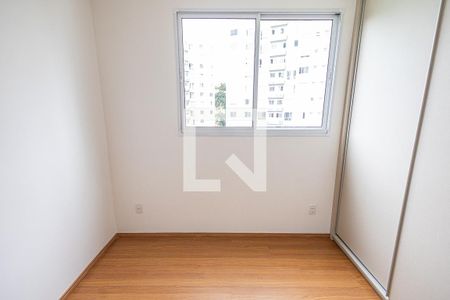 Quarto 1 / suite de casa à venda com 3 quartos, 180m² em Vila Cloris, Belo Horizonte