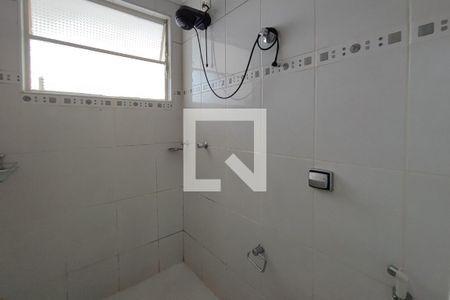 Banheiro Suíte de apartamento à venda com 2 quartos, 70m² em Vila Itapura, Campinas