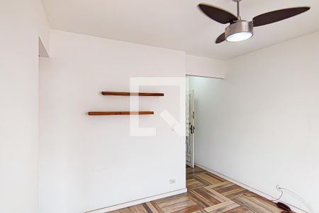 sala de apartamento para alugar com 2 quartos, 48m² em Pechincha, Rio de Janeiro