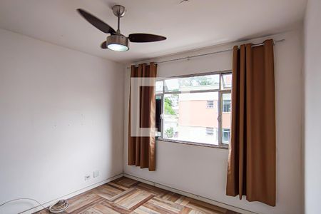 sala de apartamento para alugar com 2 quartos, 48m² em Pechincha, Rio de Janeiro