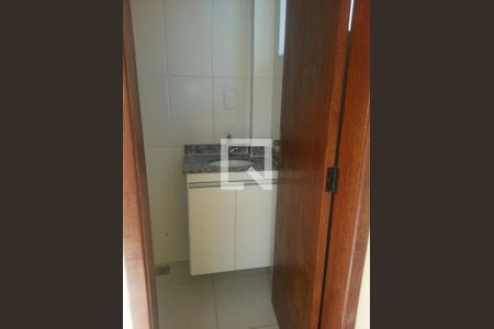 Banheiro de apartamento à venda com 3 quartos, 60m² em Boa Vista, Belo Horizonte