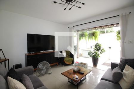 Sala de casa de condomínio à venda com 3 quartos, 107m² em Freguesia (jacarepaguá), Rio de Janeiro