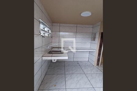 Cozinha de casa para alugar com 1 quarto, 30m² em Potecas, São José