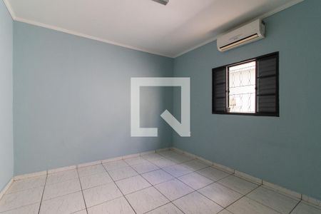 Quarto de casa para alugar com 1 quarto, 60m² em Vila Rossi Borghi E Siqueira, Campinas