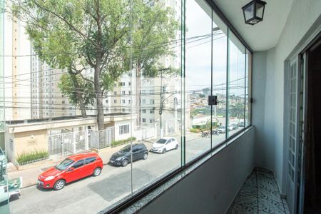 Sala / Varanda de casa para alugar com 2 quartos, 120m² em Itaquera, São Paulo