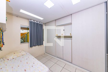 Quarto  de casa para alugar com 3 quartos, 180m² em Jardinópolis, Belo Horizonte