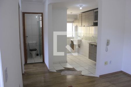 Sala de apartamento para alugar com 2 quartos, 42m² em Vila Nova Bonsucesso, Guarulhos