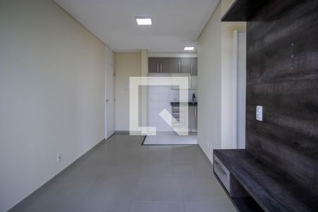 Sala de apartamento para alugar com 3 quartos, 57m² em Vila Pirajussara, São Paulo