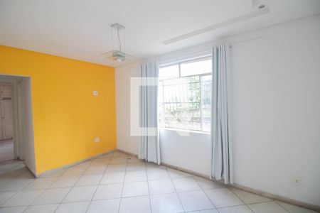 Sala de apartamento para alugar com 2 quartos, 54m² em Guarujá, Betim