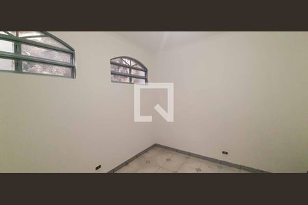 Casa para alugar com 6 quartos, 150m² em Presidente Altino, Osasco