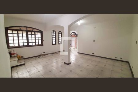 Casa para alugar com 6 quartos, 150m² em Presidente Altino, Osasco