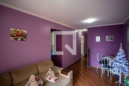 Sala de apartamento à venda com 2 quartos, 62m² em Taboão, Diadema