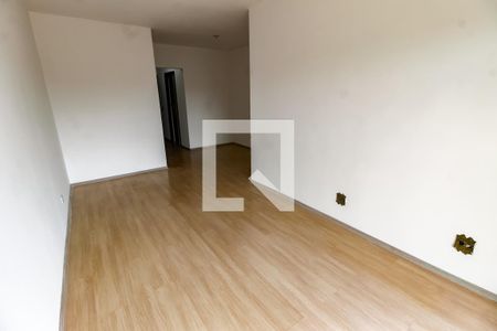 Sala de apartamento para alugar com 3 quartos, 75m² em Vila Pirajussara, São Paulo