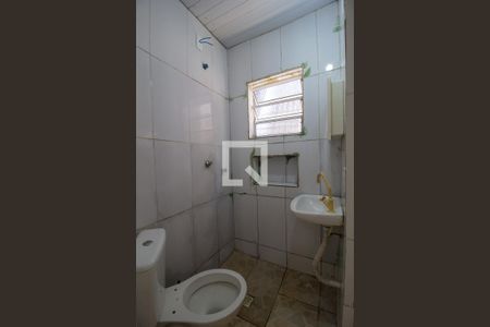 Banheiro de kitnet/studio para alugar com 1 quarto, 30m² em Vila Barao, Sorocaba