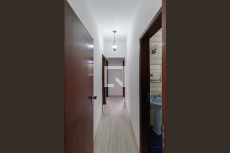 Corredor de apartamento para alugar com 3 quartos, 104m² em Alto Caiçaras, Belo Horizonte