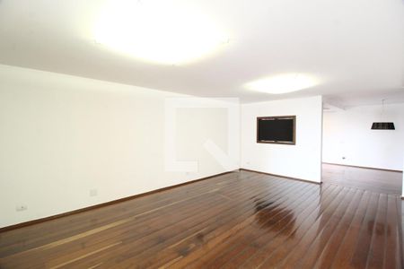 Sala 1 de apartamento para alugar com 4 quartos, 227m² em Tabajaras, Uberlândia