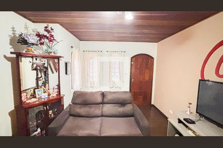 Sala de casa para alugar com 3 quartos, 220m² em Jardim Rina, Santo André