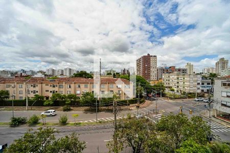 Vista da Sacada da Sala de apartamento à venda com 3 quartos, 80m² em Passo D’areia, Porto Alegre