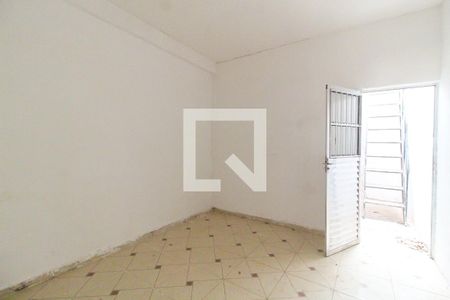 Quarto 1 de casa para alugar com 2 quartos, 120m² em Itaquera, São Paulo